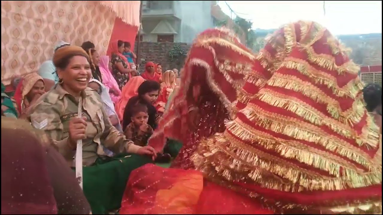 देहाती महिला कॉमेडी गीत। देहाती महिला लोकगीत नाच गीत @shalukegeet #dehati #dehatinachgeet
