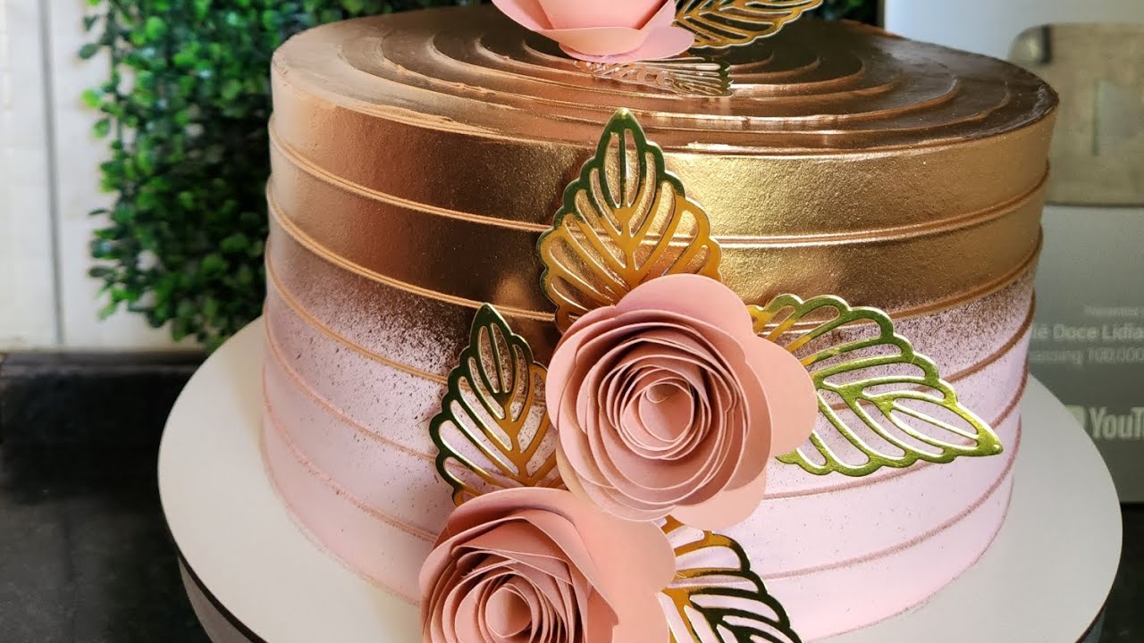 BOLO FEMININO | DOURADO ROSÉ | ATELIÊ DOCE - LIDIANE OLIVEIRA