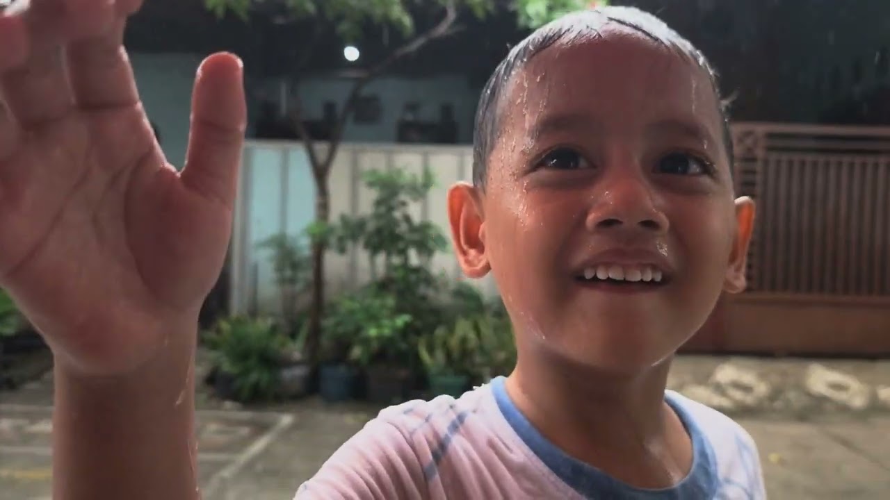 Rain bath #feeedom #happy #kids