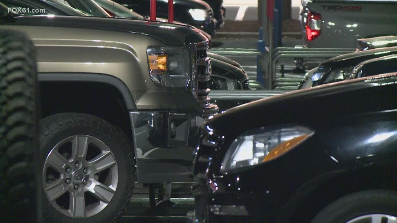 Hartford men nabbed for Windsor Locks car rim and tire thefts