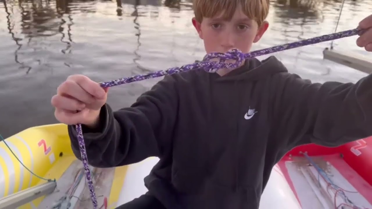 How to rig a 420 sailboat at JYC