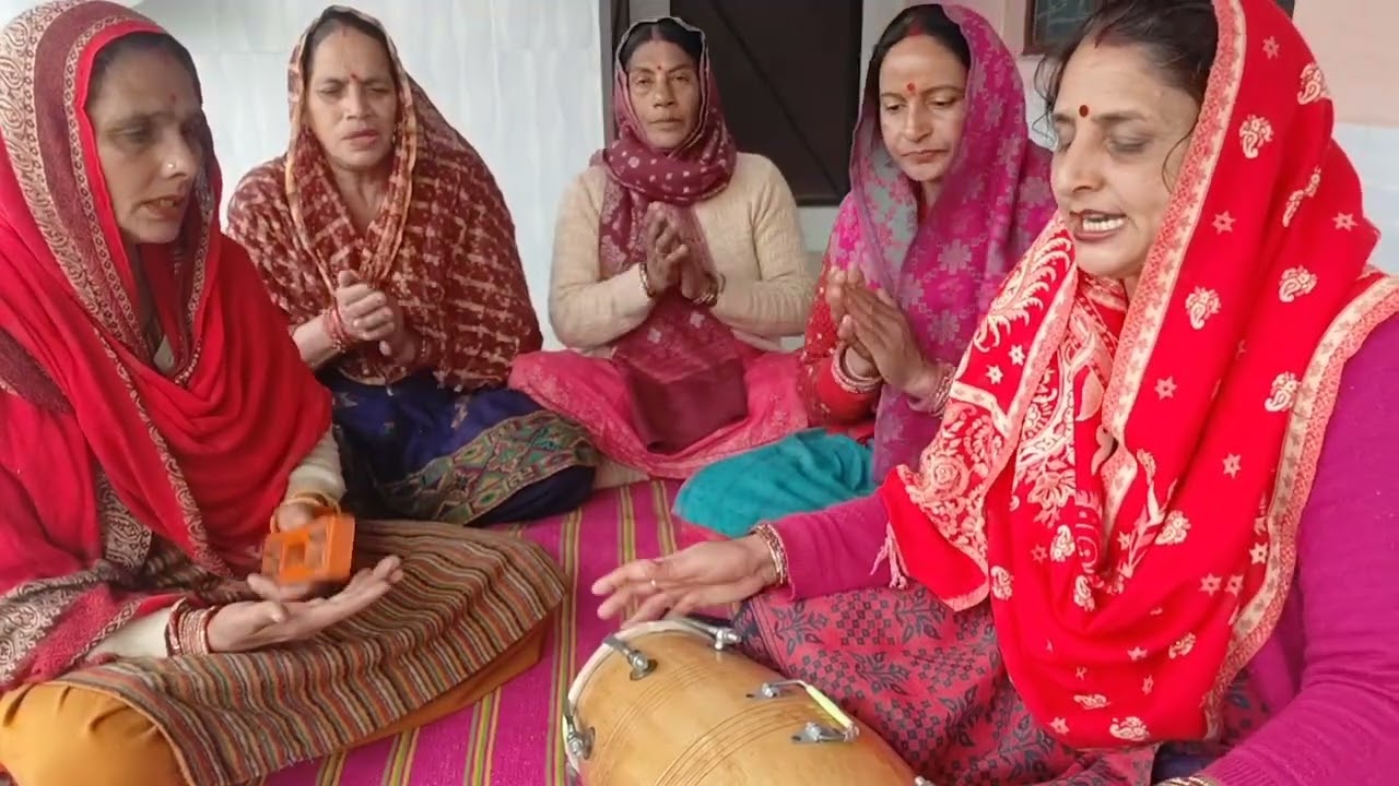 #कृष्णभजन🌹 सखियों काला मत कहियो मेरे कुंडला वाले नूं#kirtan🌹 हरे कृष्ण 🌹