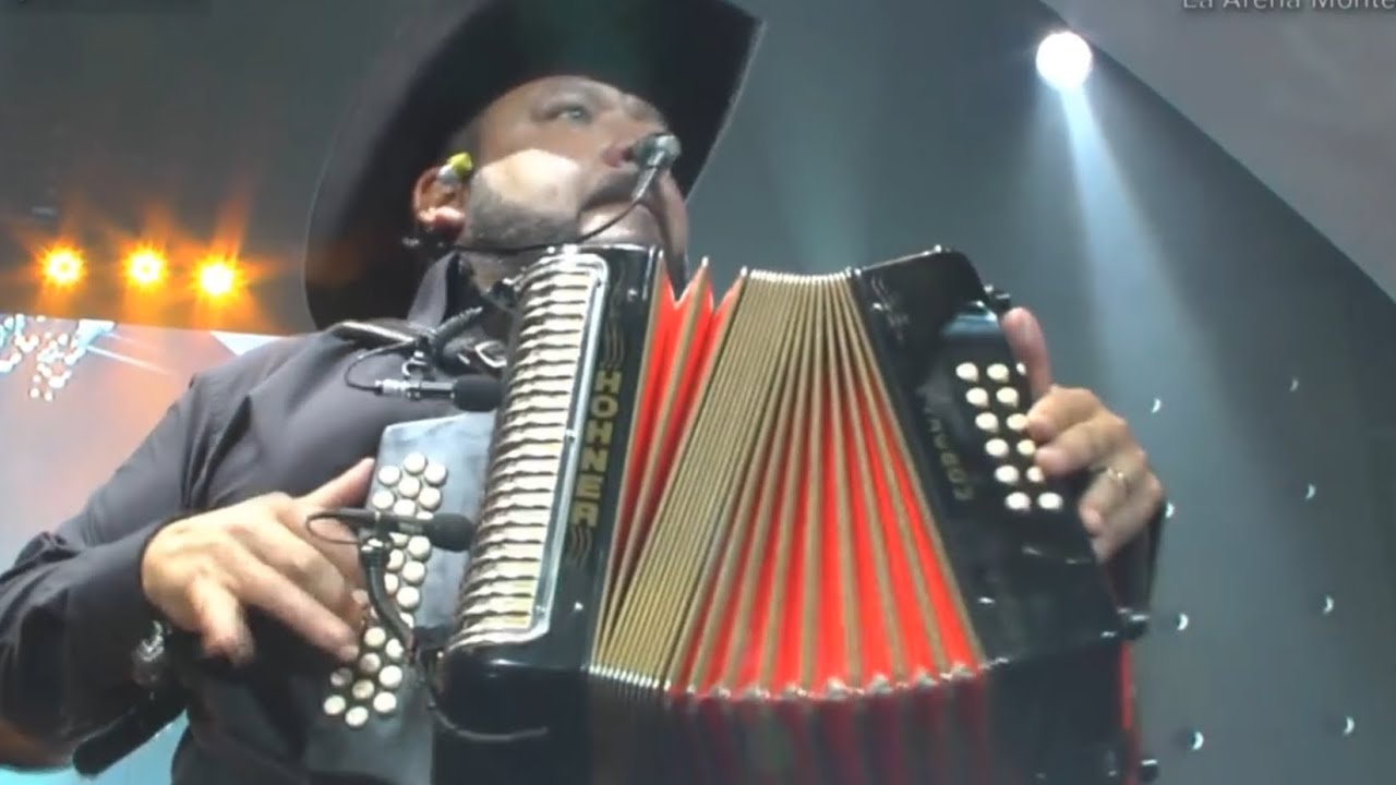 Grupo Pesado - Las Tres Mujeres (En Vivo)