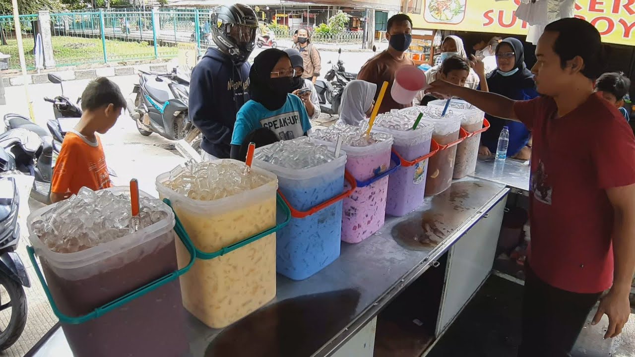 SEMUA JENIS ES ADA DISINI - INDONESIAN STREET DRINK JAKARTA TIMUR