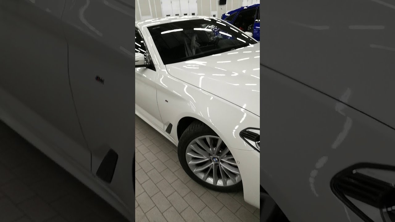 BMW G30 2018 года снятие переднего бампера