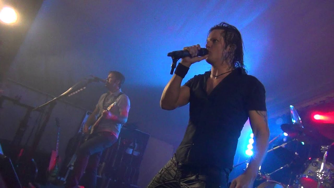 BOUNCE COVER BON JOVI - RUNAWAY (OUPEYE EN F&Ecirc;TE 2015)