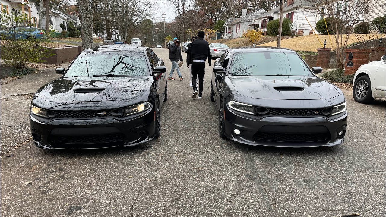 SCATPACK 392 врезается в пробку