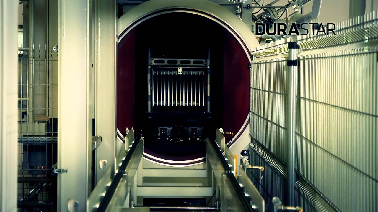 Jak se vyrábí moderní zemědělská technika v Čechách [cz]