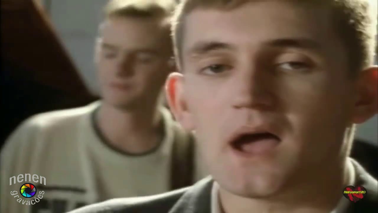 THE HOUSEMARTINS - Build (Mel&ocirc; do Papel)