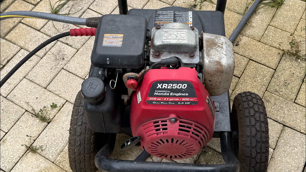 XR2500 Pressure Washer only runs for 15 seconds then stalls.