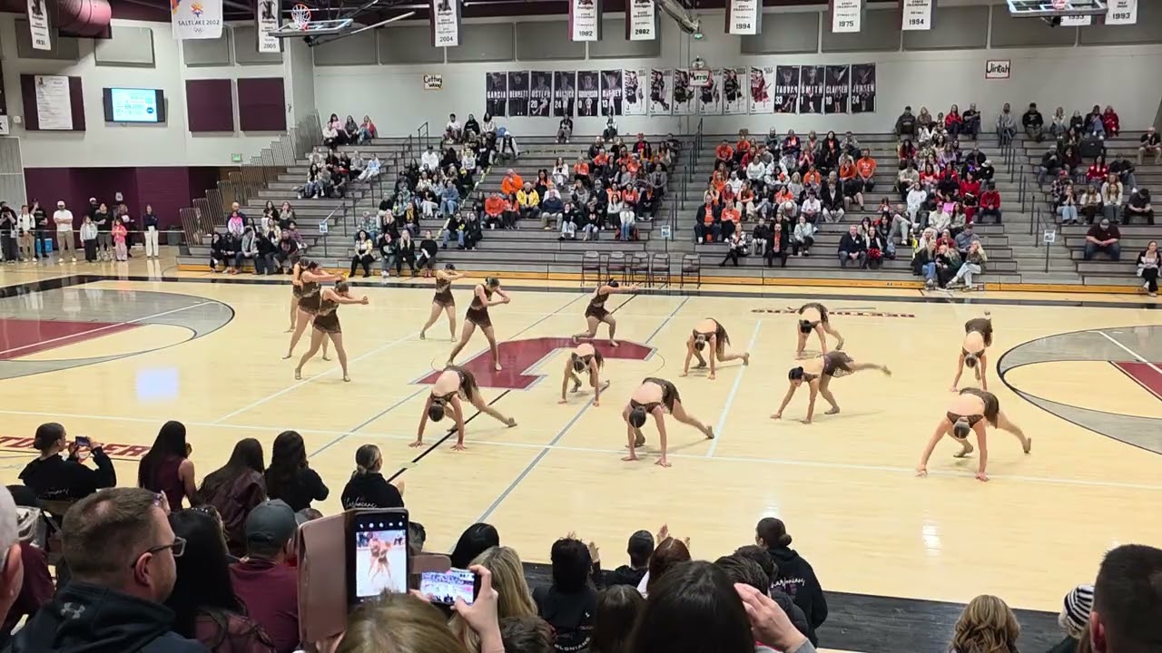 Jordan High Charlonians dance routine at the 4A region competition 1/17/2026
