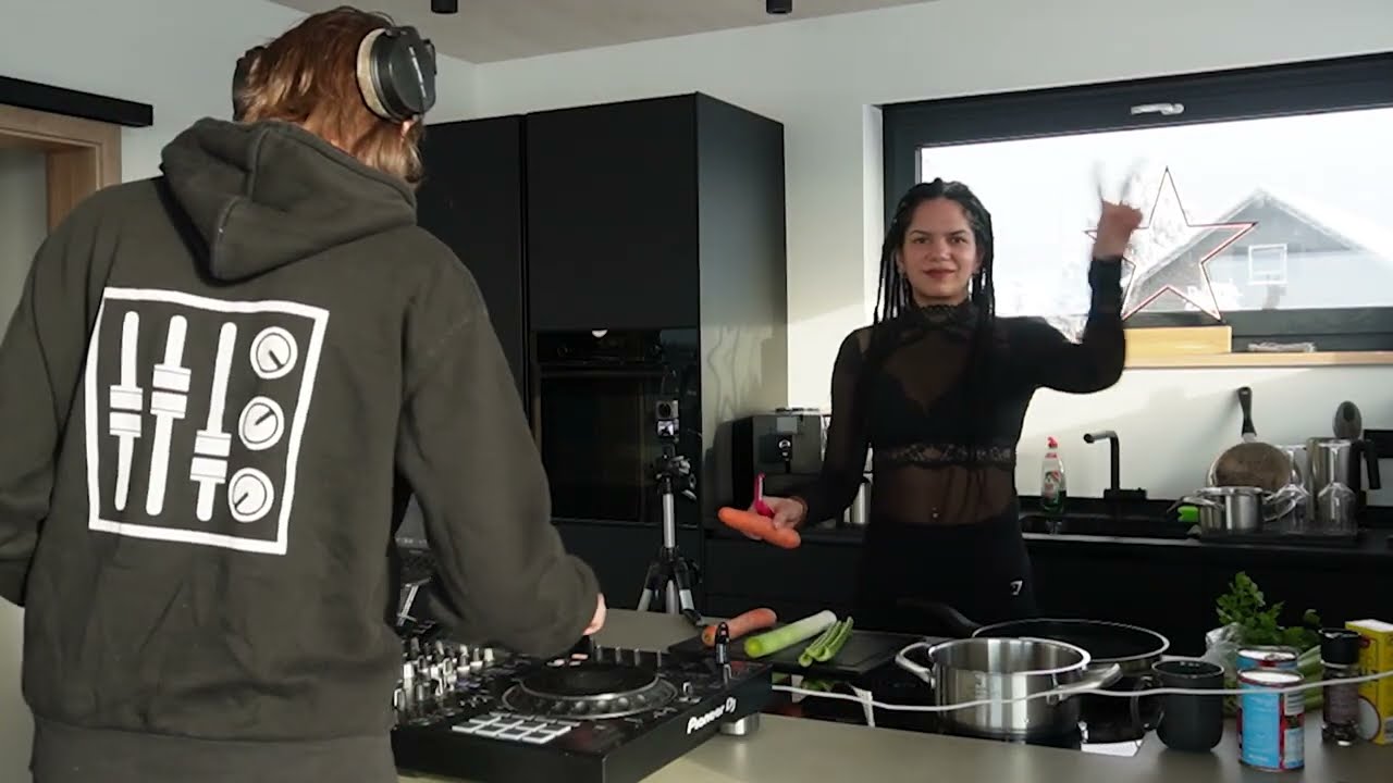 Progressive House Winter Set ❄️ | Cooking Edition | Deep Winter Vibes & Friends - Hauer