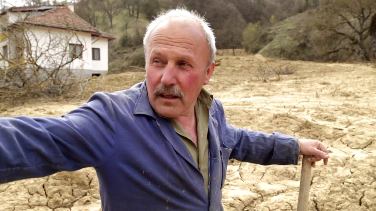 Село Пелатиково - унищожени земеделски земи
