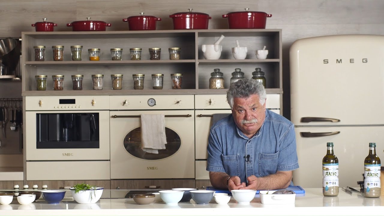 &Phi;&iota;&lambda;&epsilon;&tau;&alpha;&rho;&iota;&sigma;&mu;έ&nu;&omicron;&sigmaf; &kappa;&omicron;&lambda;&iota;ό&sigmaf; &sigma;&tau;&omicron; &phi;&omicron;ύ&rho;&nu;&omicron; &mu;&epsilon; &sigma;&alpha;&lambda;ά&tau;&alpha; &phi;&iota;&nu;ό&kappa;&iota;&omicron; &kappa;&alpha;&iota; &mu;ά&rho;&alpha;&theta;&omicron; (&Epsilon;&pi;. 35) | &Mu;&epsilon; &tau;&omicron; &mu;ά&tau;&iota; &gamma;&alpha;&rho;ί&delta;&alpha;