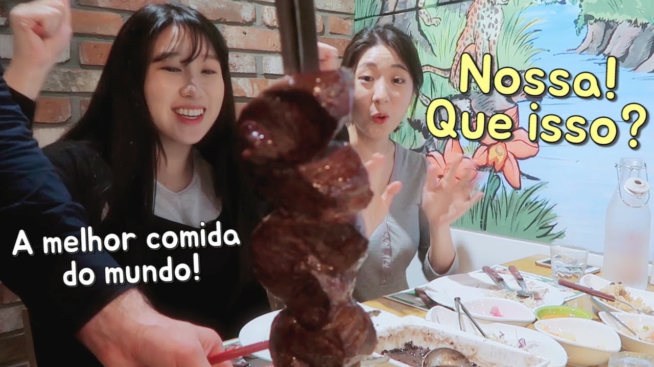 A PRIMEIRA VEZ DA MINHA IRMÃ COMENDO COMIDA BRASILEIRA (Churrasco, Feijão, Guaraná..) | Coreaníssima