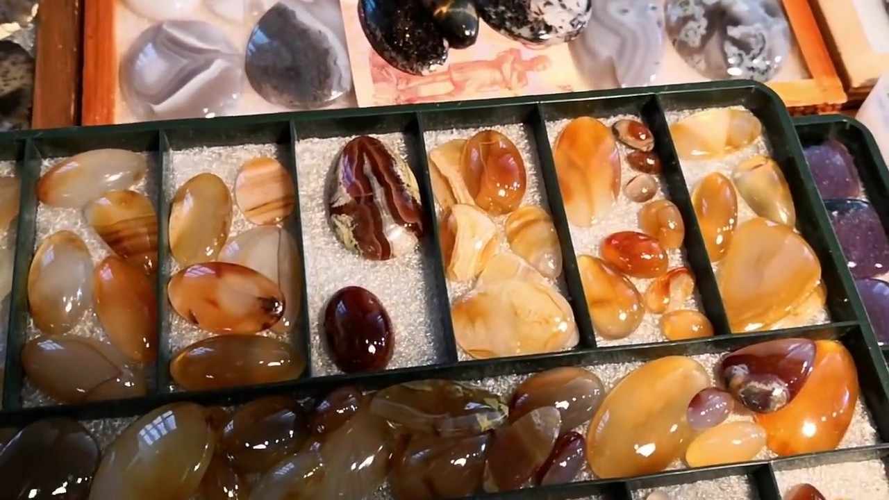 Выставка-продажа  МИР КАМНЯ в Спб. Смотреть всем)