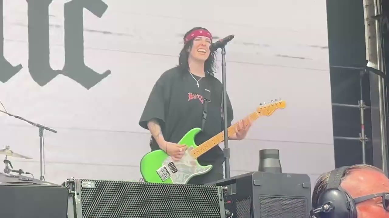 Stand Atlantic, “Hate Me (Sometimes)”, live at Good Things Festival, Sydney on 6 December 2025