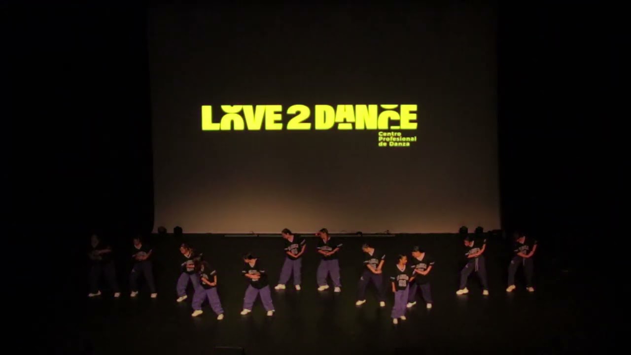 XI PRESENTACIÓN Love 2 Dance / Danza Urbana 11 Medio
