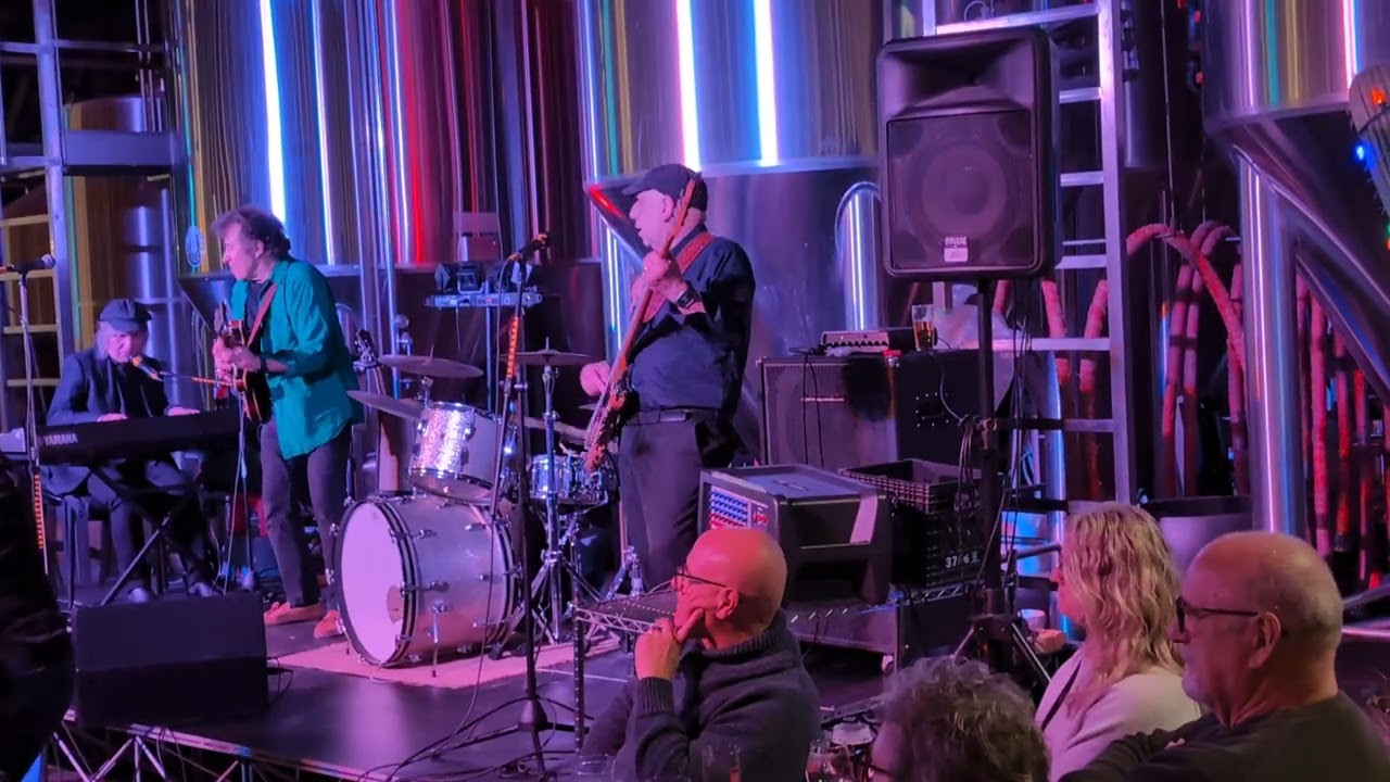 Paul James Band:: Run Run Rudolph @ Shawn & Ed Brewing Company in Dundas
