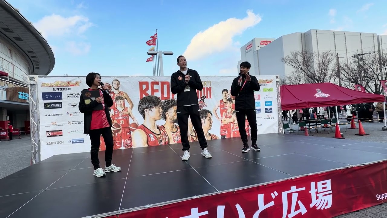 サントリーサンバーズ大阪 ヤマコフ(山村宏太)前監督と松永理生アシスタントコーチのトークショー🏐