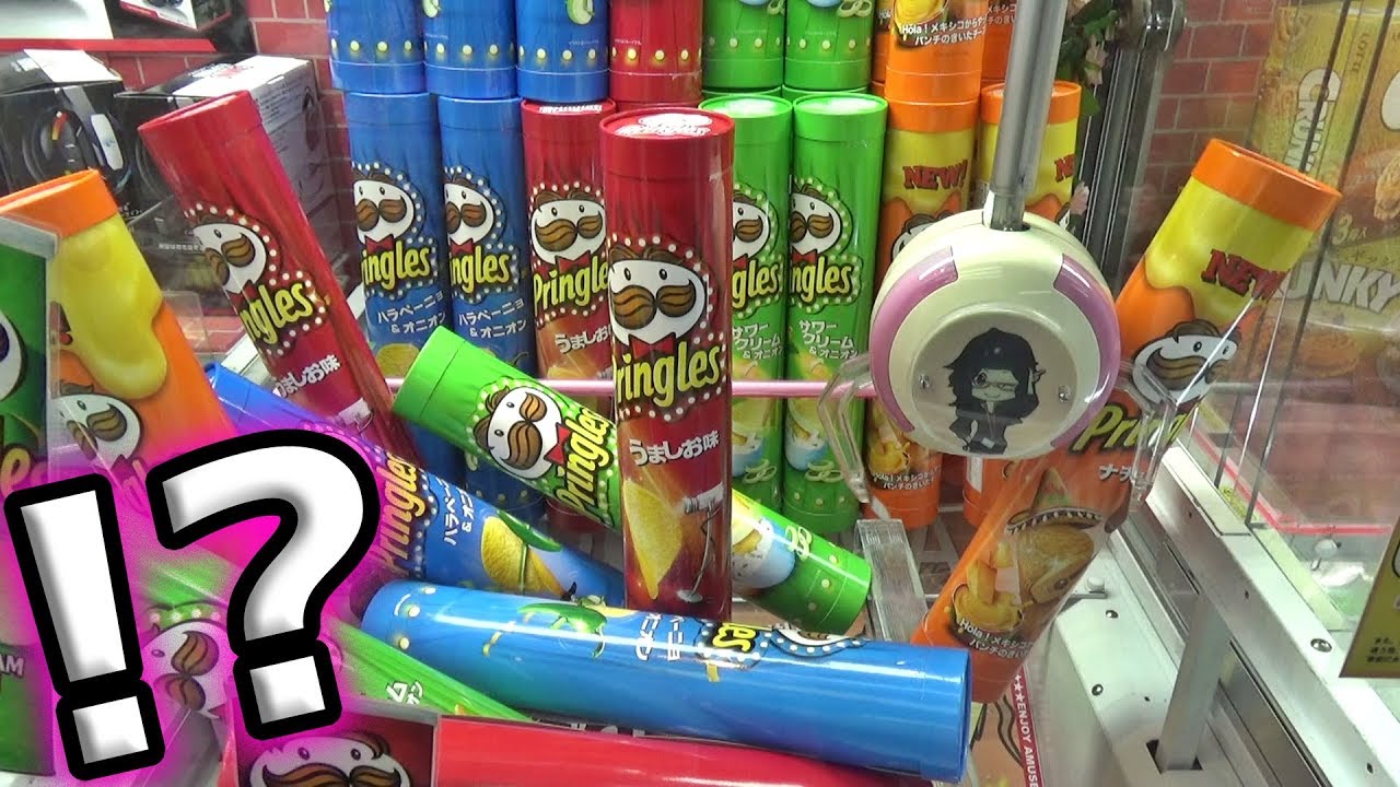 ゲーセンでお菓子100個取っていたら、ありえない犯罪レベルの光景を目撃しました・・・【クレーンゲーム】