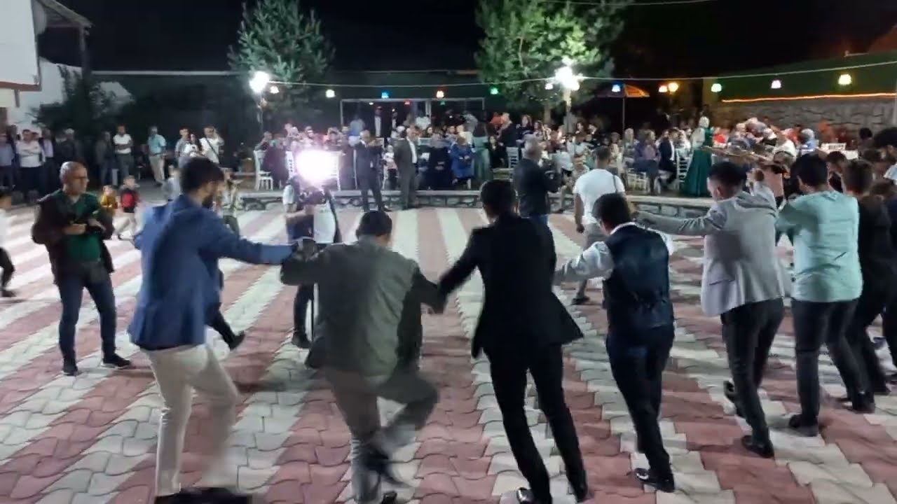 ZERMUT KÖYÜ KEREM AKSU DÜĞÜNÜ / GÜMÜŞHANE DÜĞÜN /DAVUL ZURNA