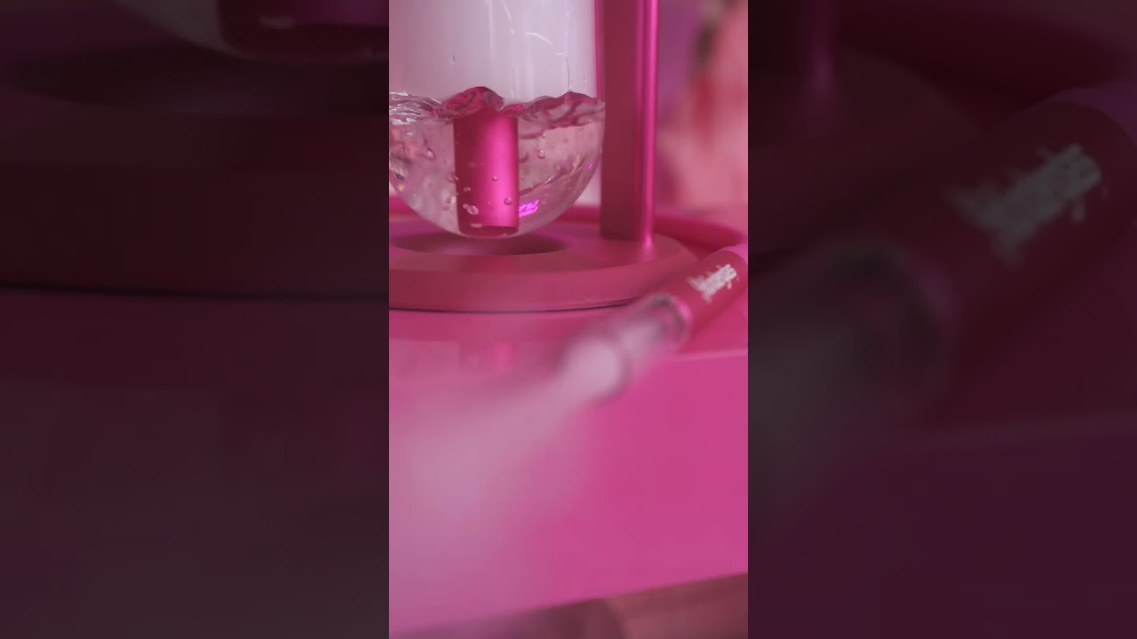 Pink St&uuml;ndenglass Coming 7/10/23