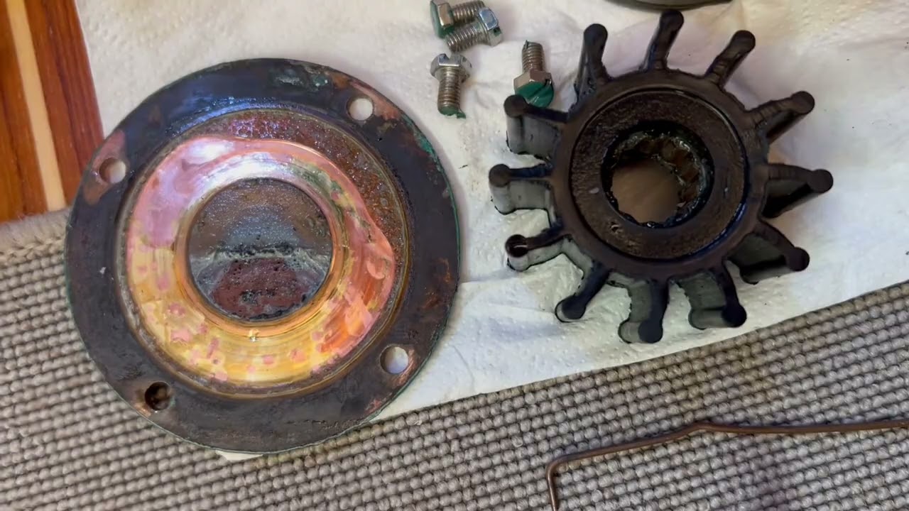 Bomba de agua circuito abierto volvo penta 55 CV D2