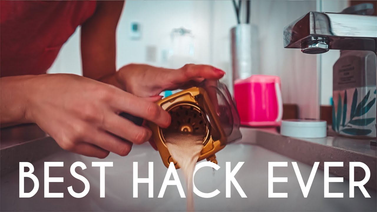wait WHAT !? Coolest hack EVER | Cleaning My Makeup Sponges