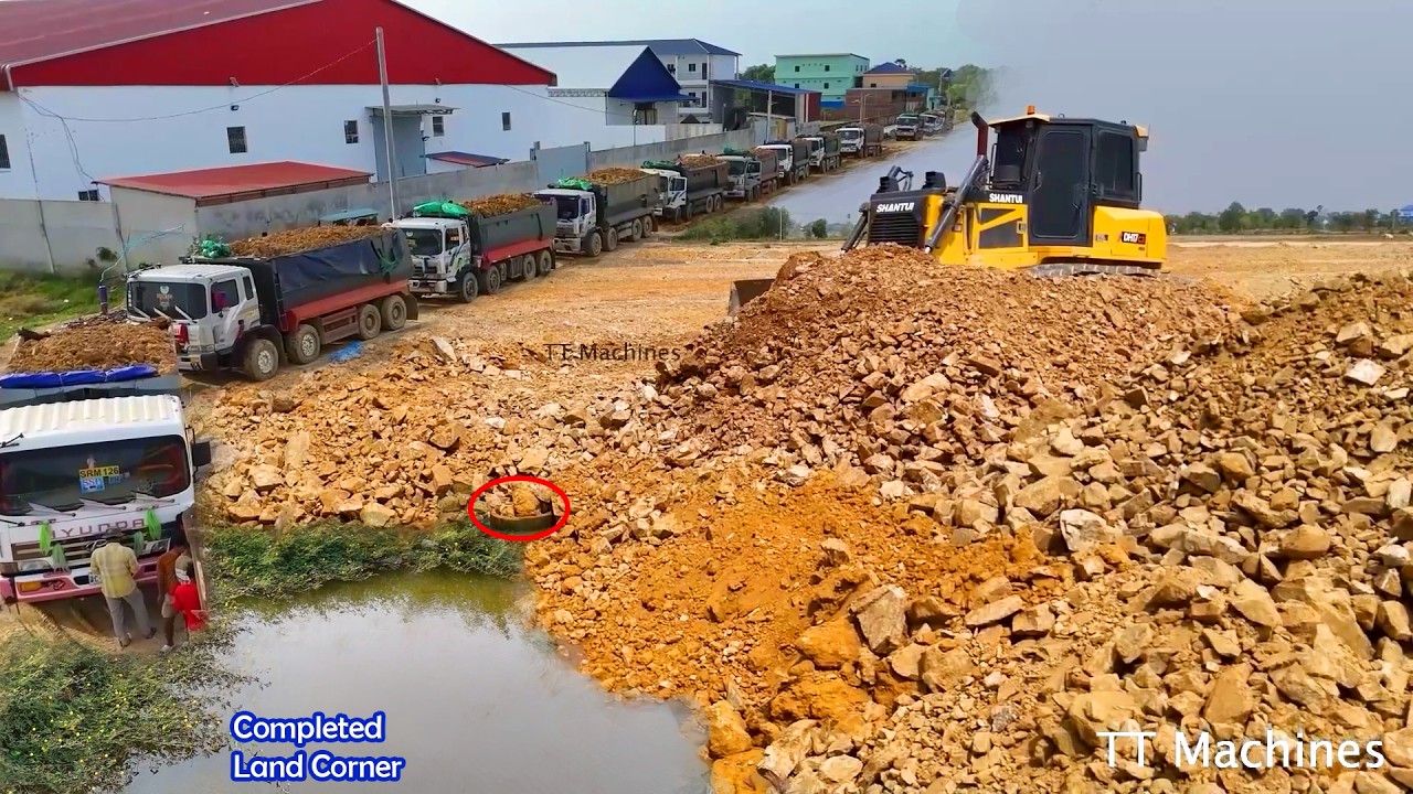 Great Job Heavy Machinery Dump Trucks Waiting Unload Complete Corner Huge Land & Dozer Shatui 