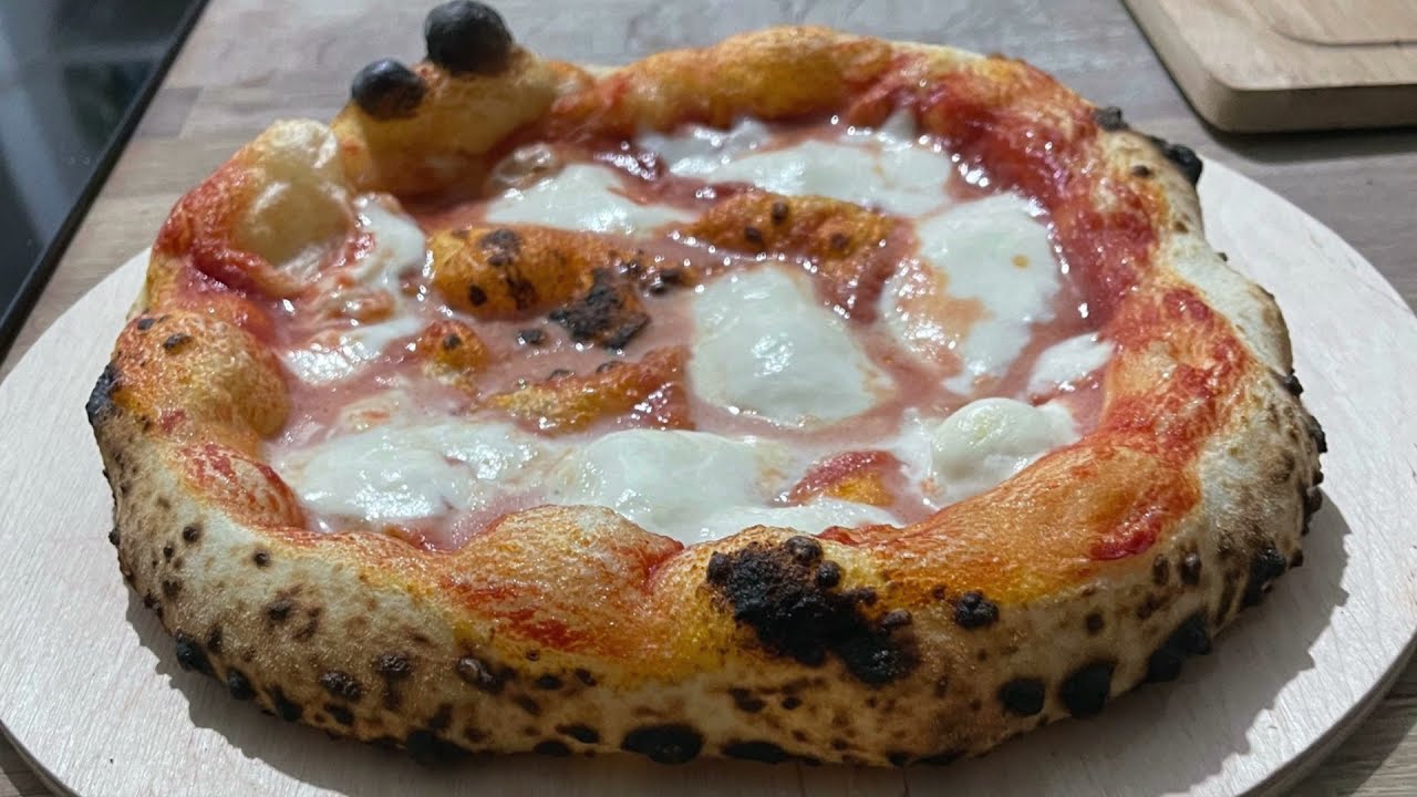 Pizza napolitaine  (Recette + Cuisson Ooni Koda 16)