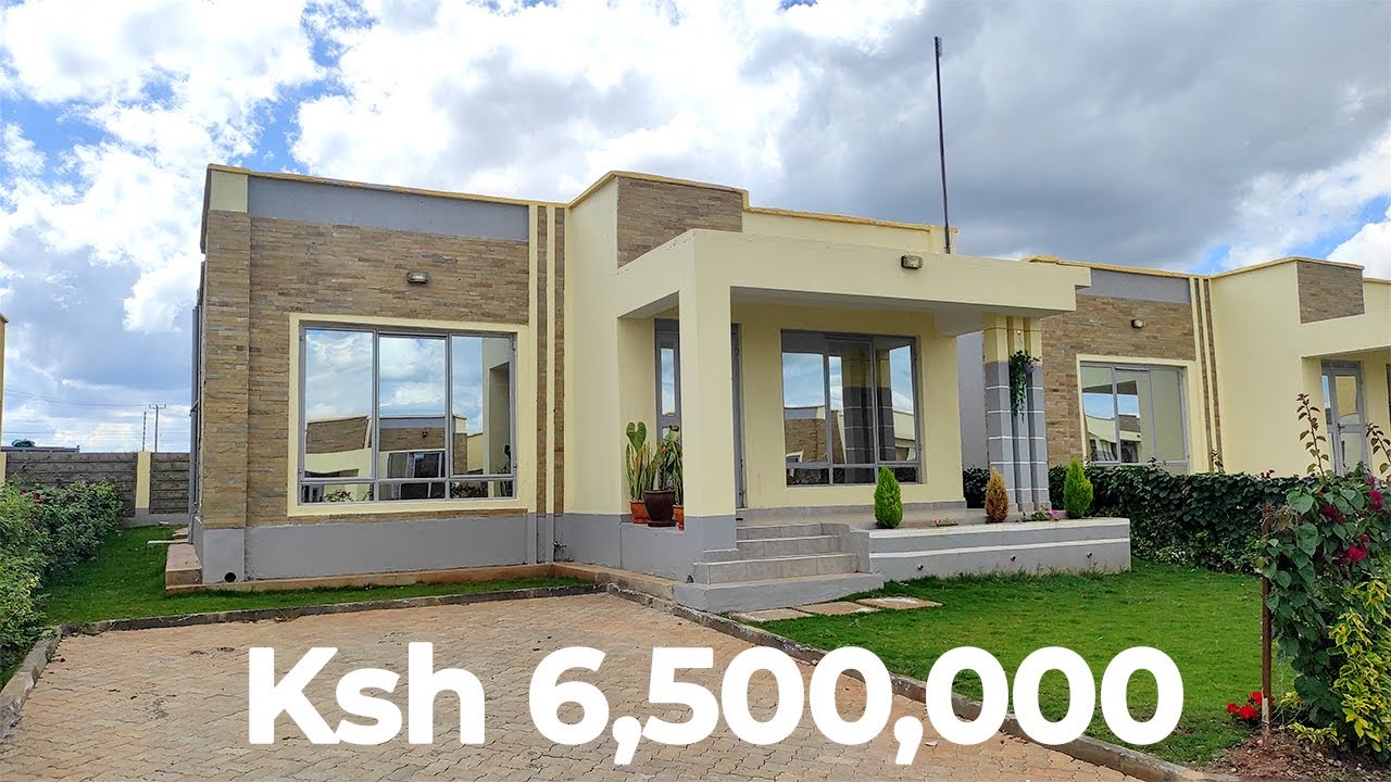 Touring an Ultra-modern Bungalows and Maisonettes: Twinfalls City in Malaa
