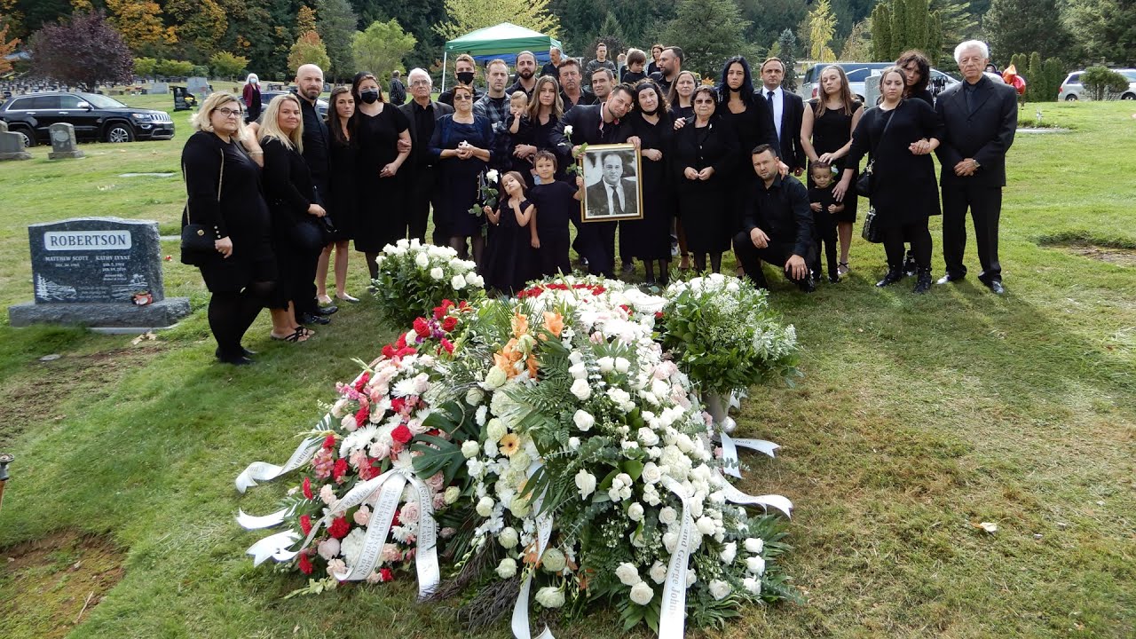 Dan Braescu - Serviciu de îngropare (3)