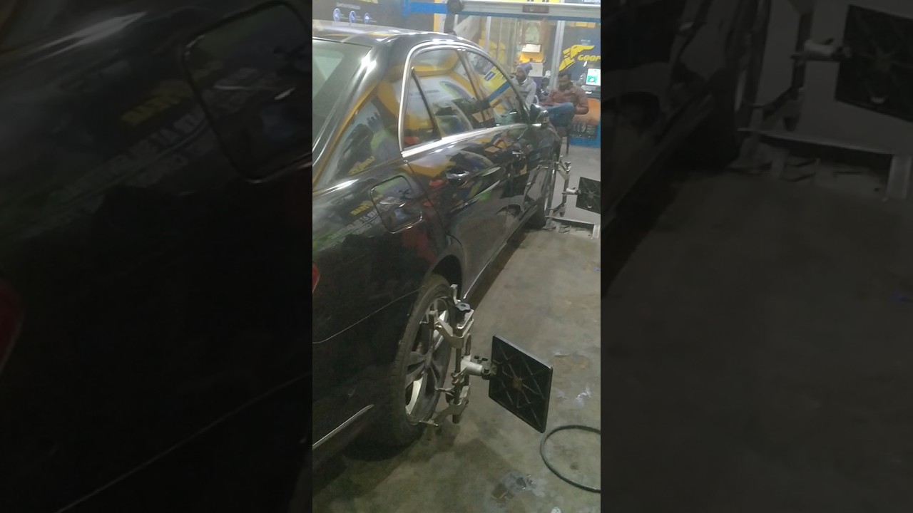Mercedes E250 wheel balancing wheel alignment  tyre expert