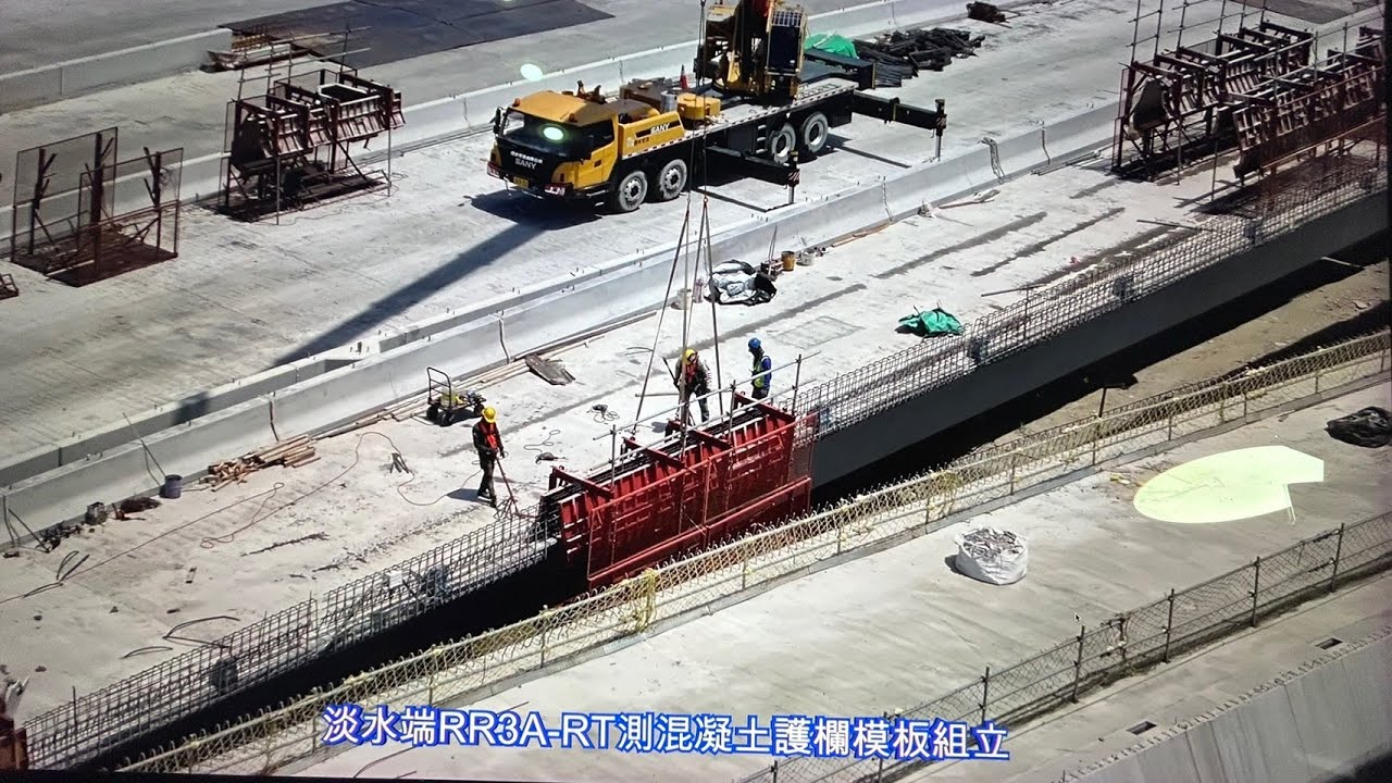 【淡江大橋施工進度近距離觀察第144集】#20250704#淡江大橋#U4單元第2階段腹版混凝土澆置#U51節塊模板組立#淡江大橋施工進度#淡江大橋工程進度#羊羊生活紀事【4K】