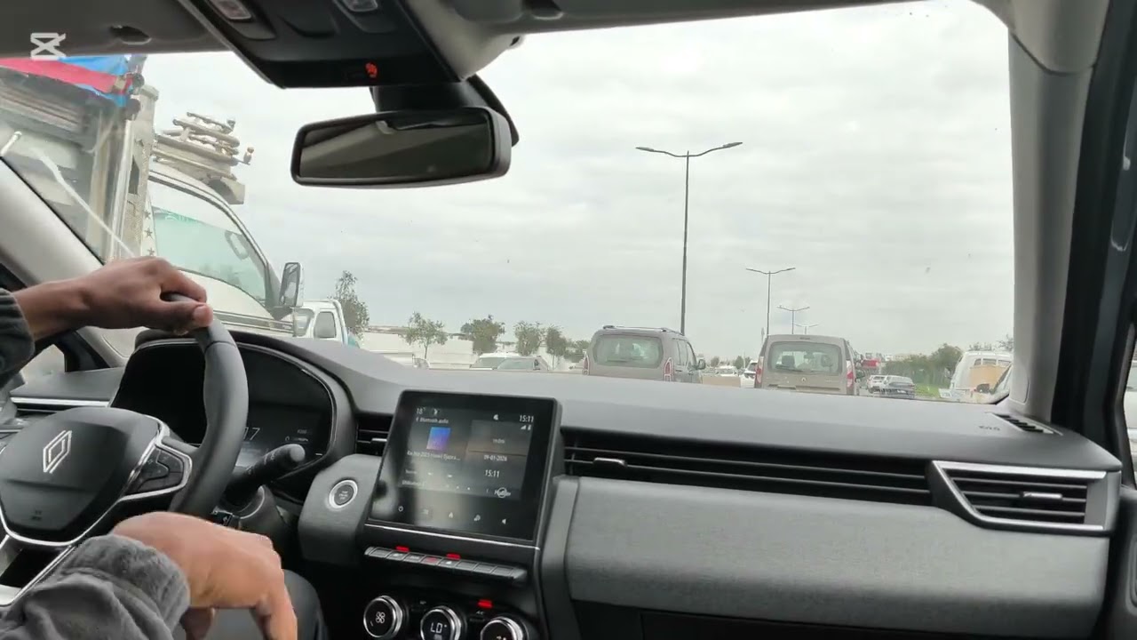 RENAULT CLIO 5 DRIVING.                             #sanousi #driving #clio5 #casablanca #music 