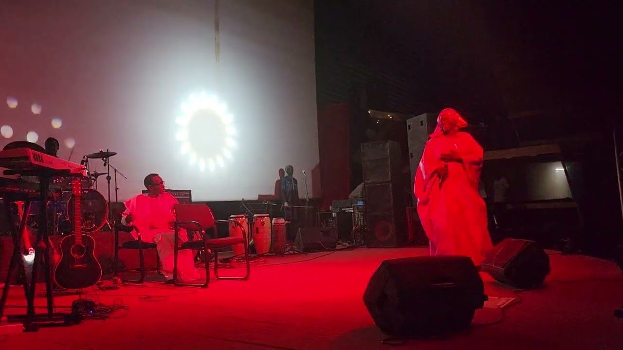 écoutez la mélodie de la voix de Fatima Samba Diop