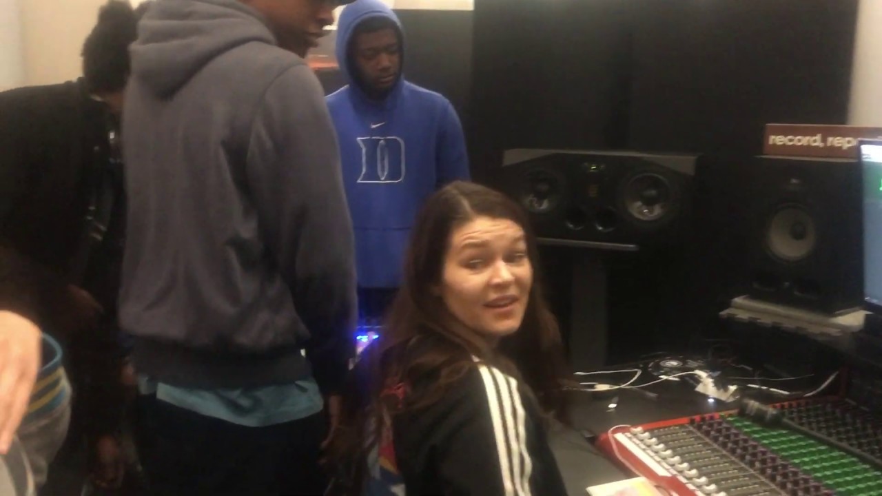 Mimi Page - Masterclass for Hamilton High School's Music Technology Class