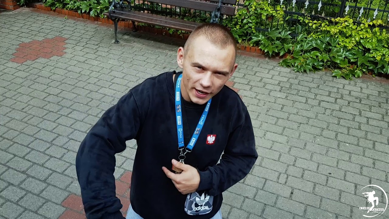 Intruz - ,,Rzezimieszek
