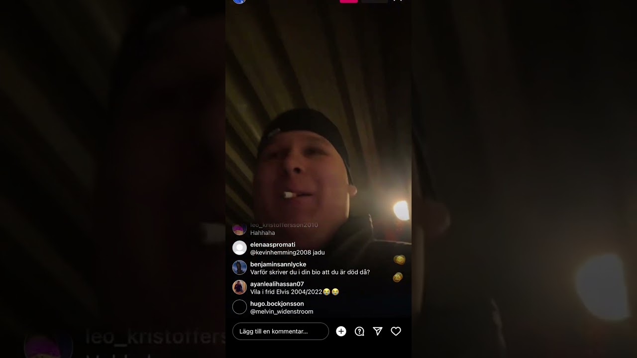 Elvis får fett mkt luft live
