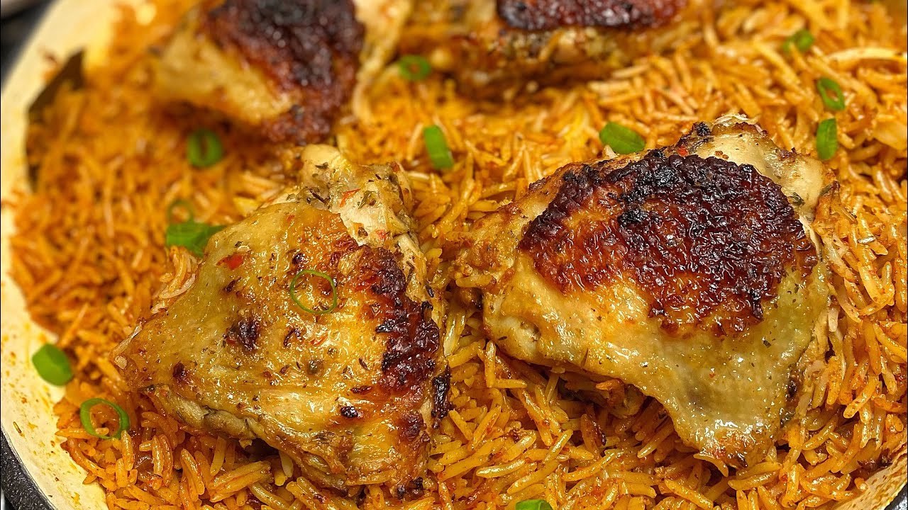 ONE-POT Jollof Rice and Chicken | The easiest Jollof Rice and Chicken Recipe ever!