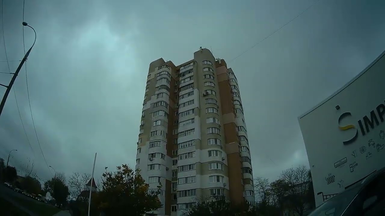 Chisinau, Grenoble str. – Autumn Day Wheelchair POV