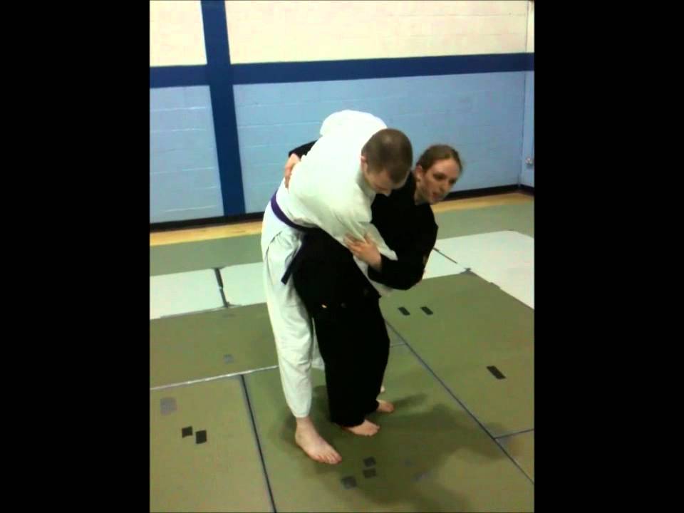 02/11/11 - Jiu Jitsu Class - NUIM Self Defence