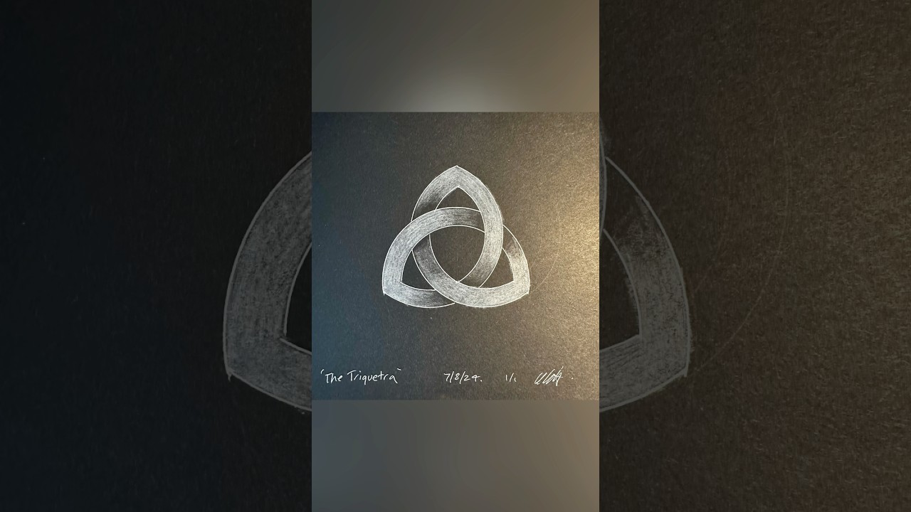How to draw a Triquetra