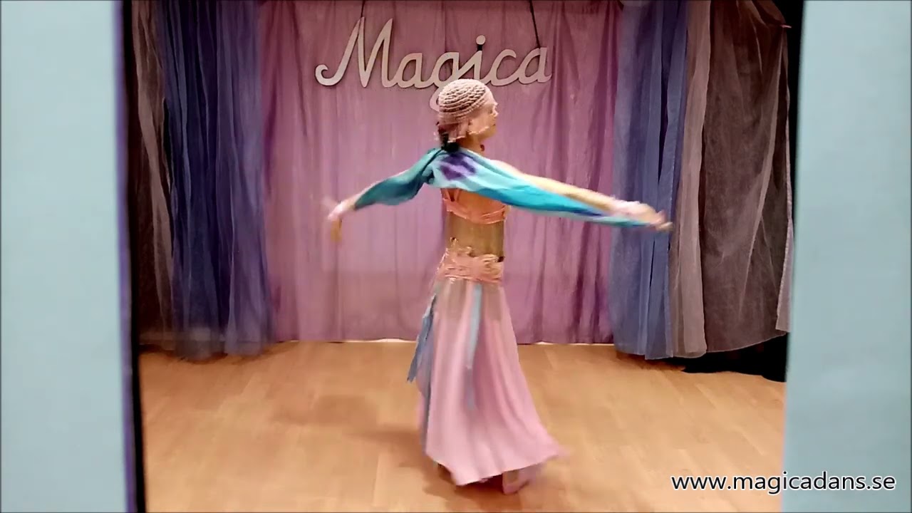 Pastel - a soft and flowy oriental bellydance performance, by Magica.
