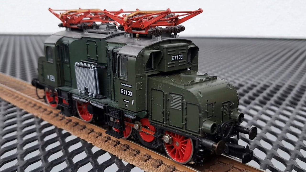 Gebrauchte Modelleisenbahn H0. Roco.        E71 DRG