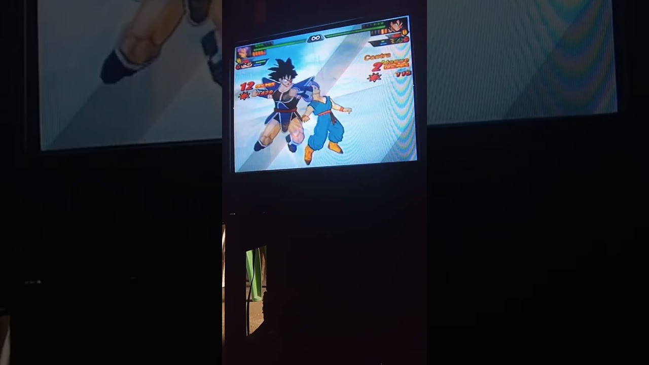 Jogando dragon ball z budokai tenkaichi 3 versão brasileira 