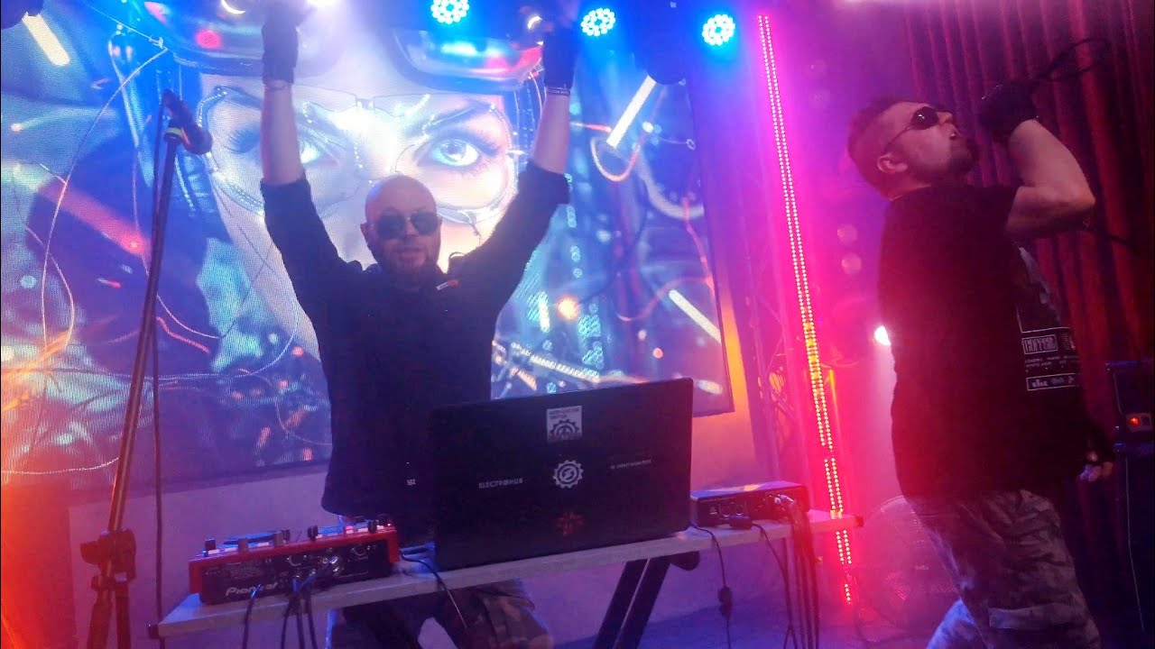 Synthetische Lebensform - "Distance" @ Live in Goth x Electro Treffen 2025