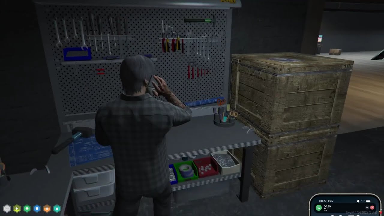 Over 300k was missing from the crew money box... - NoPixel 4.0