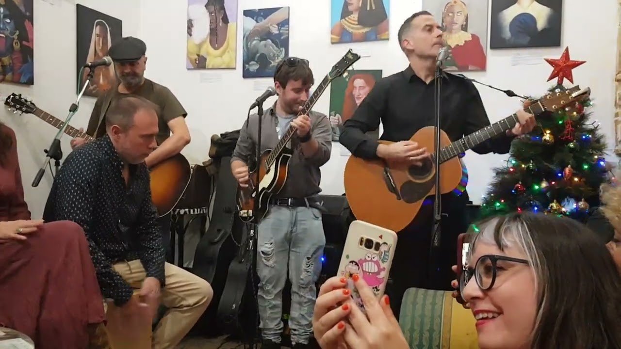 Get Back - La Banda de Eleanor Rigby